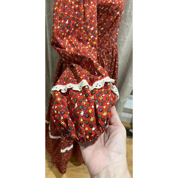 VTG Handmade Prairie Maxi Dress Red Calico Tiered + Bonnet Long Sleeve Sz Small - Picture 5 of 15